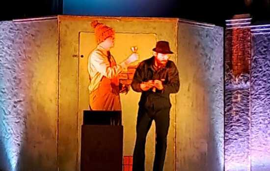 Przedstawienie teatralne pt. „Dziewczynka z zapałkami”